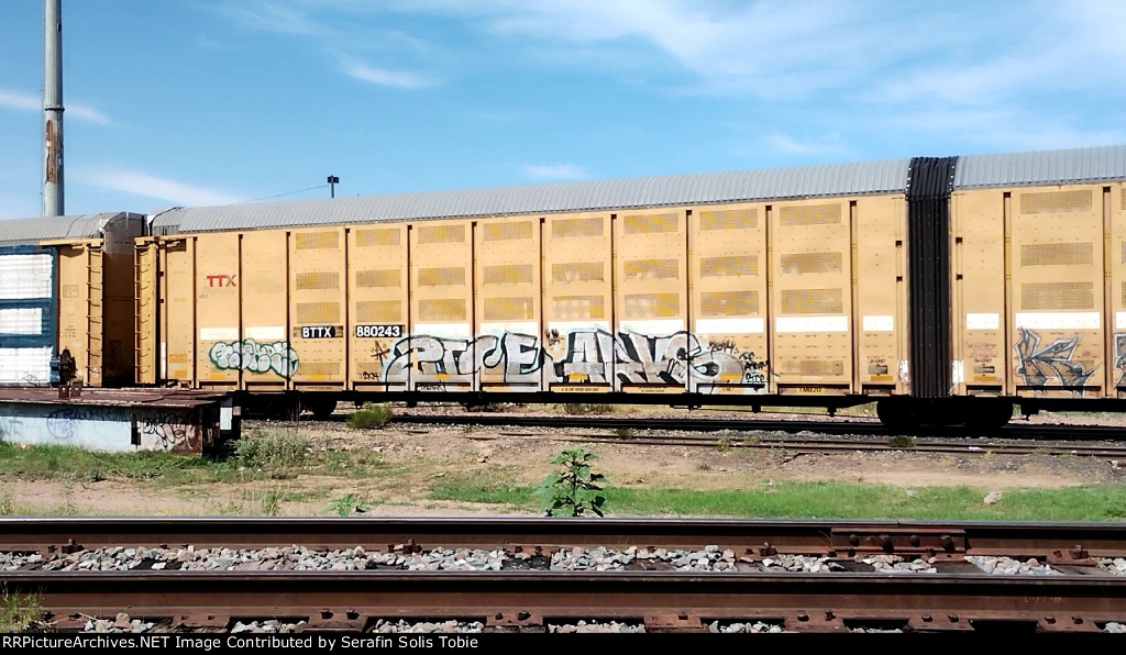 BTTX 880243 "B" Con Grafiti 